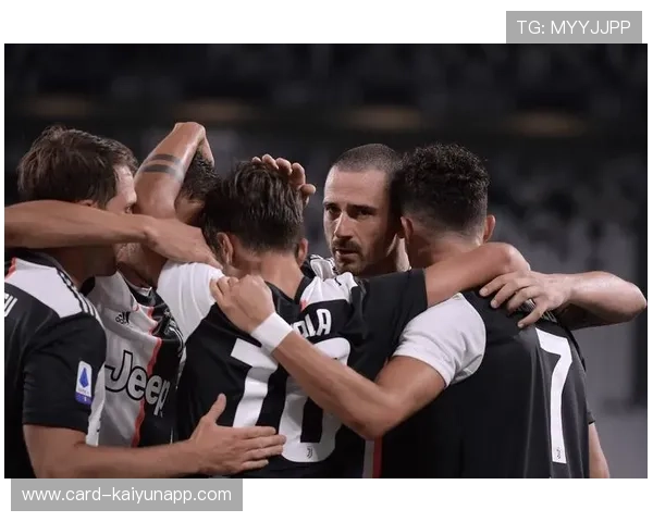 尤文图斯中场组织带领球队掌控比赛